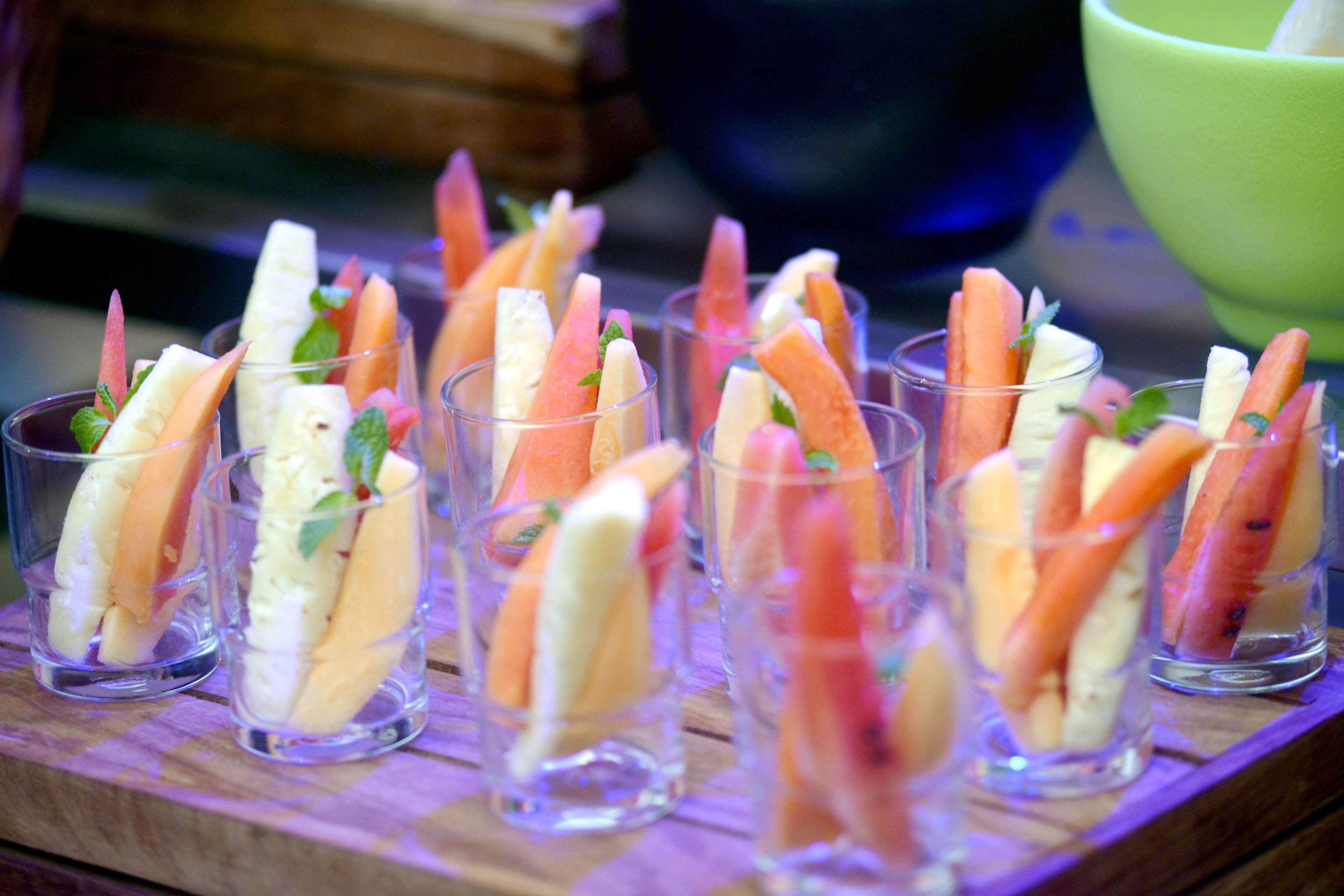 Radisson Blu Hotel Guwahati Eksteriør bilde Fruit salad