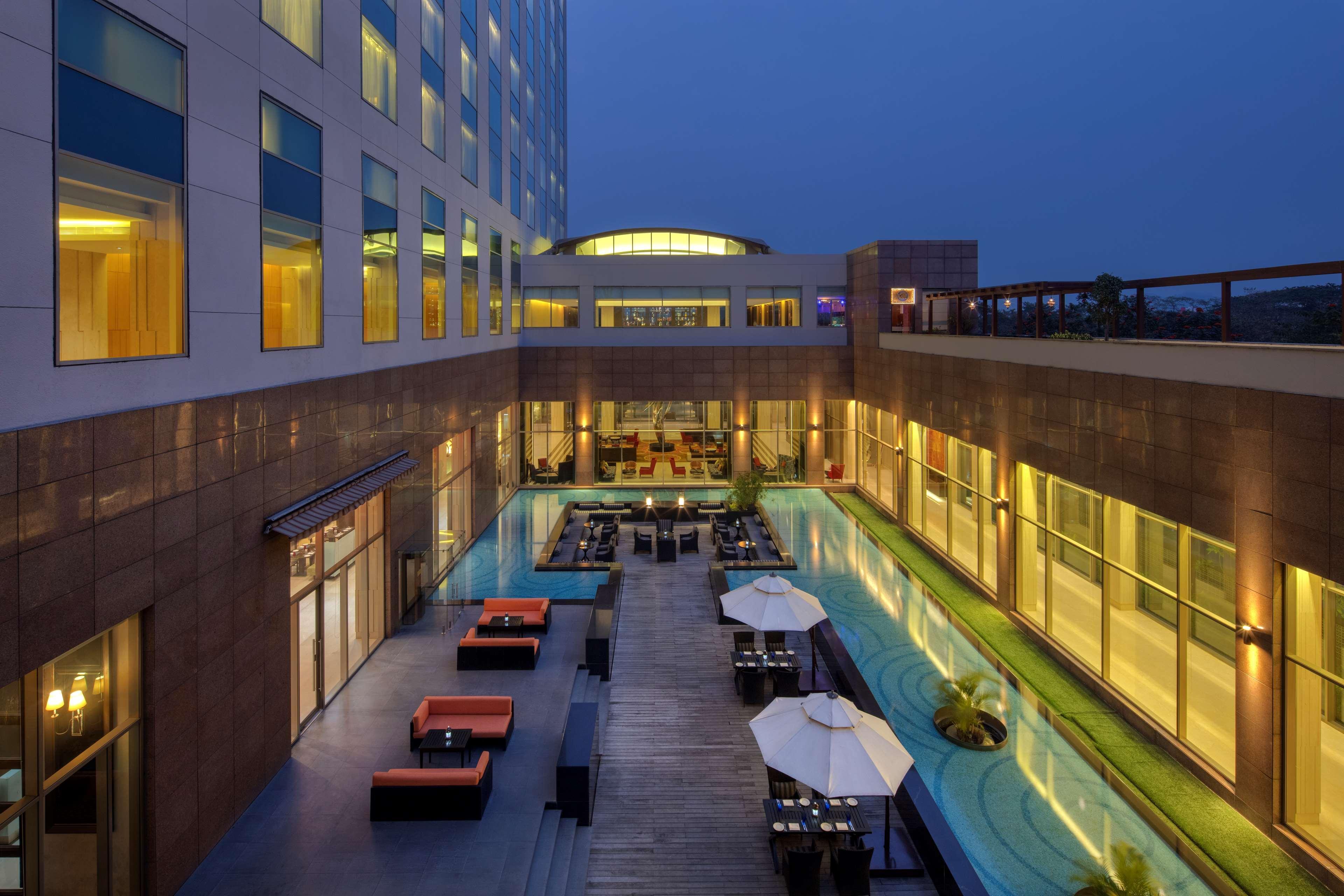 Radisson Blu Hotel Guwahati Eksteriør bilde The Park, Hyderabad